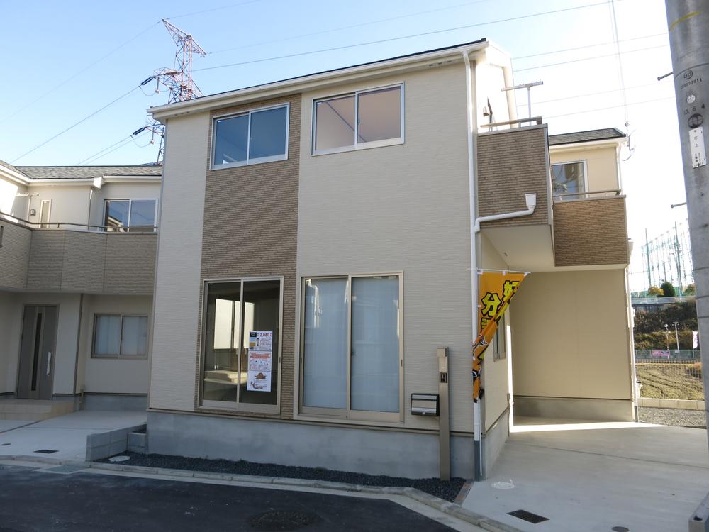 Local appearance photo. Local (12 May 2013) shooting No. 6 land model house