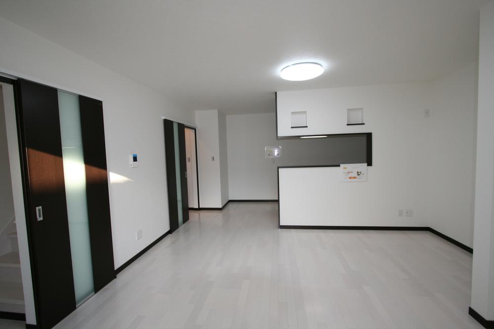 Living. Indoor (11 May 2013) Shooting