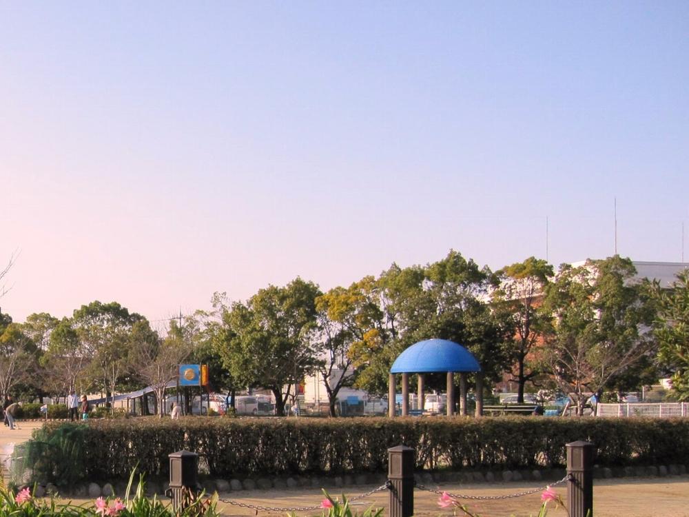 park. 331m until Koyamoto the town park
