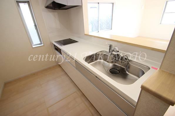 Kitchen. It is a popular face-to-face kitchen! !