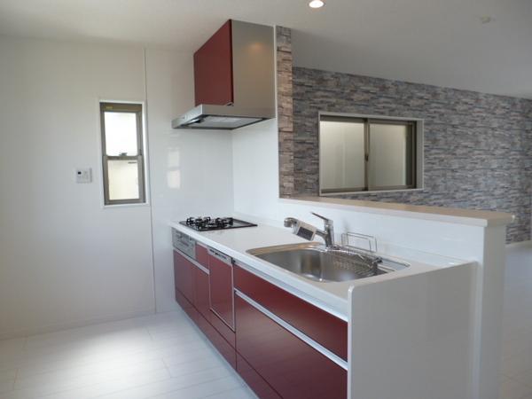 Kitchen.  ☆ System kitchen ・ Face-to-face