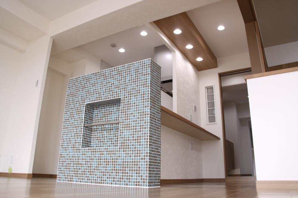 Living. Fashionable! Nagoya mosaic use
