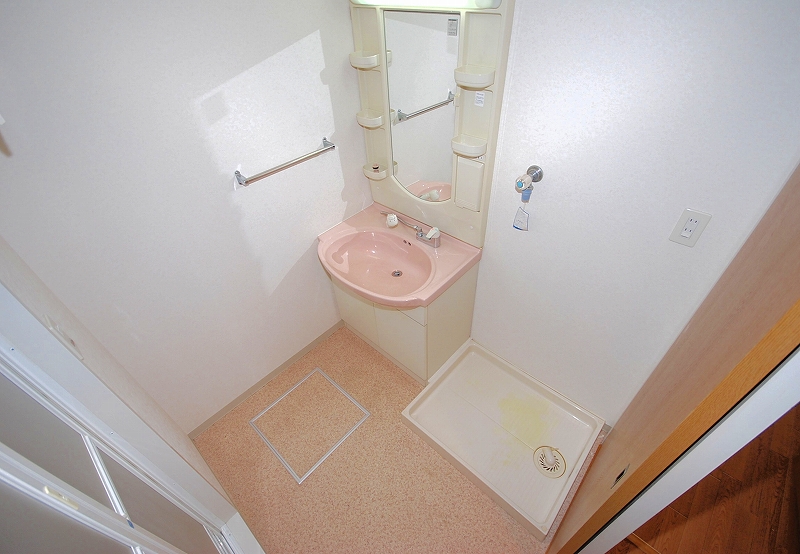 Washroom. Washroom
