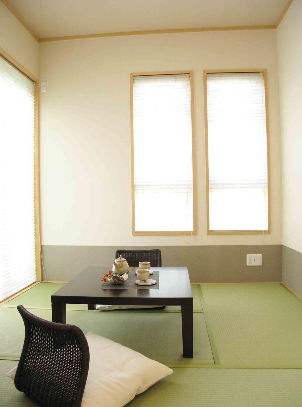 Non-living room.  [Model house Japanese-style room] Living wellese-style room also high-ceiling room (2013 August 31) shooting