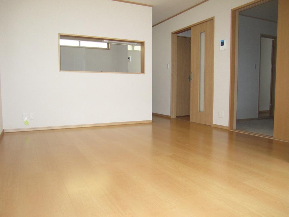 Living. Indoor (July 2013) Shooting