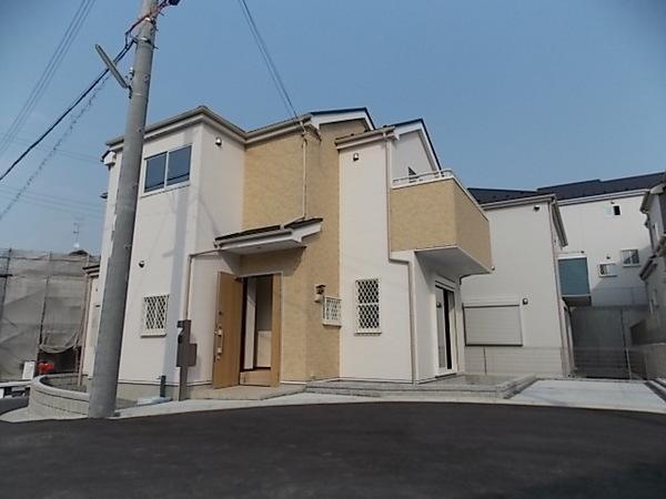 Same specifications photos (appearance). Convenient parking space two possible even when the visitor