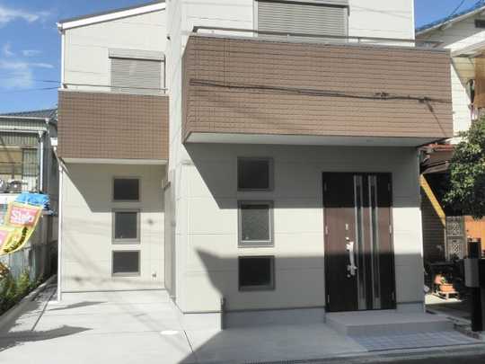 Local appearance photo. Appearance (2013 October 17 shooting)