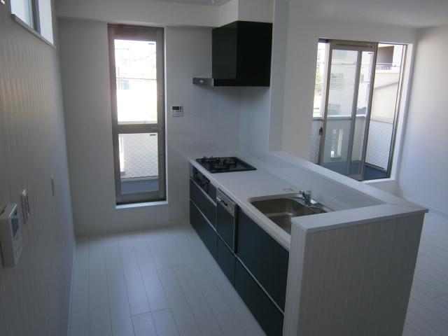 Kitchen. I do want to use because it out immediately veranda from the back door in the face-to-face kitchen!