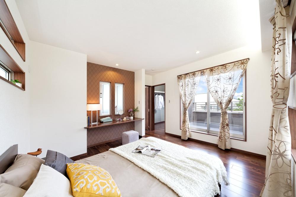 Non-living room. Plenty of storage space and, Cozy master bedroom in a convenient work space. (Example of construction)