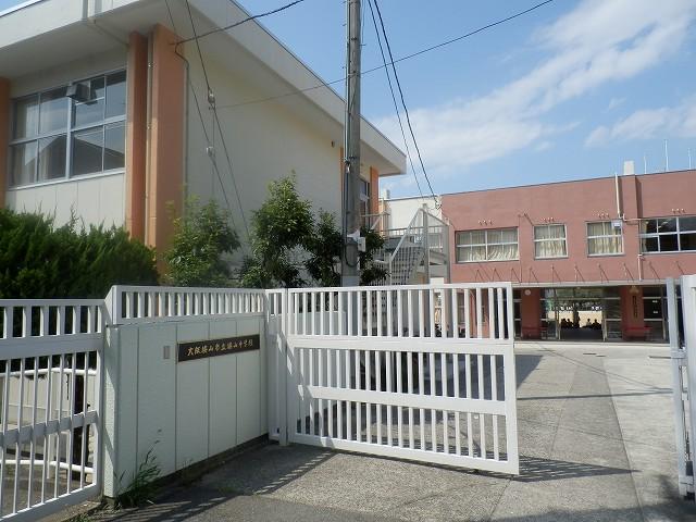 Junior high school. Sayama 1630m until junior high school