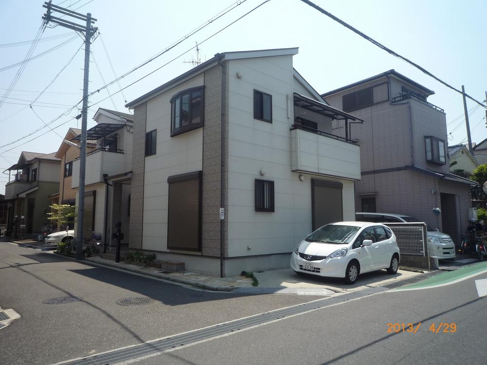 Local appearance photo. Local (April 2013) Shooting