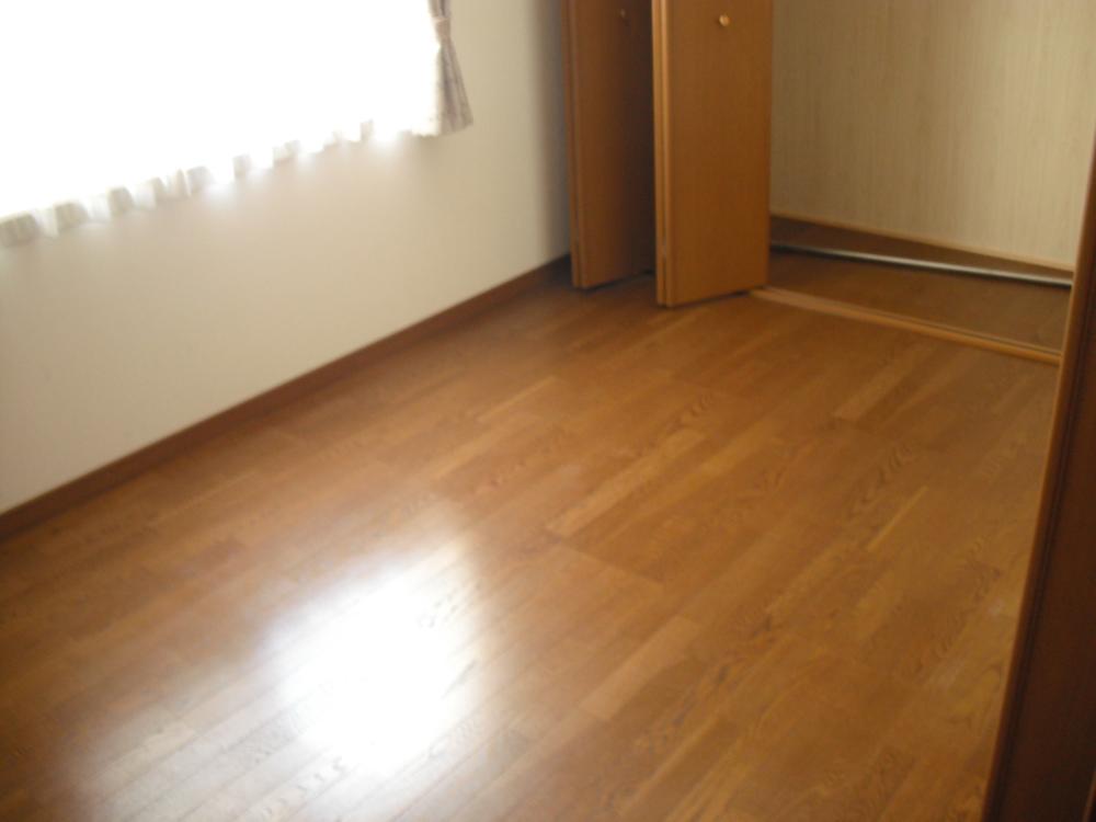 Non-living room. Indoor (11 May 2013) Shooting Western style room