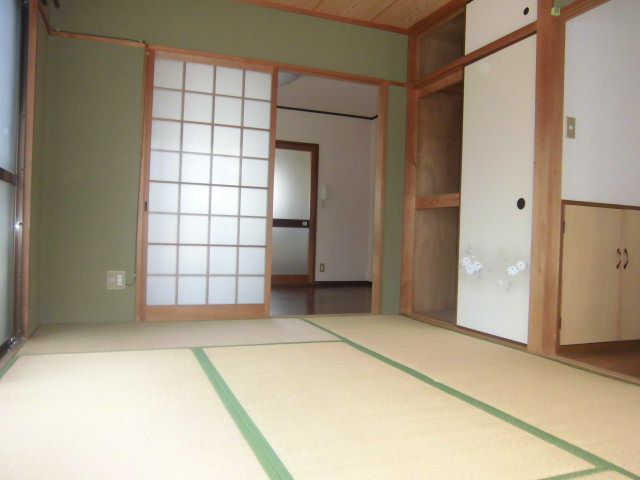 Other room space