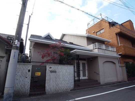 Local appearance photo