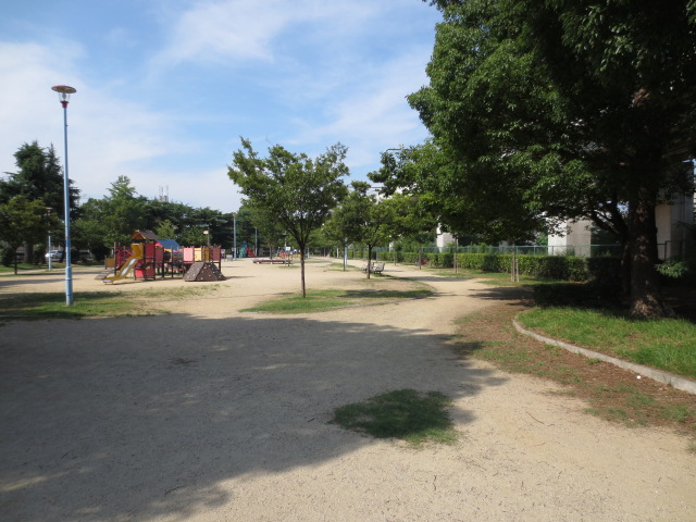 park. Nagaike 521m to the park (park)