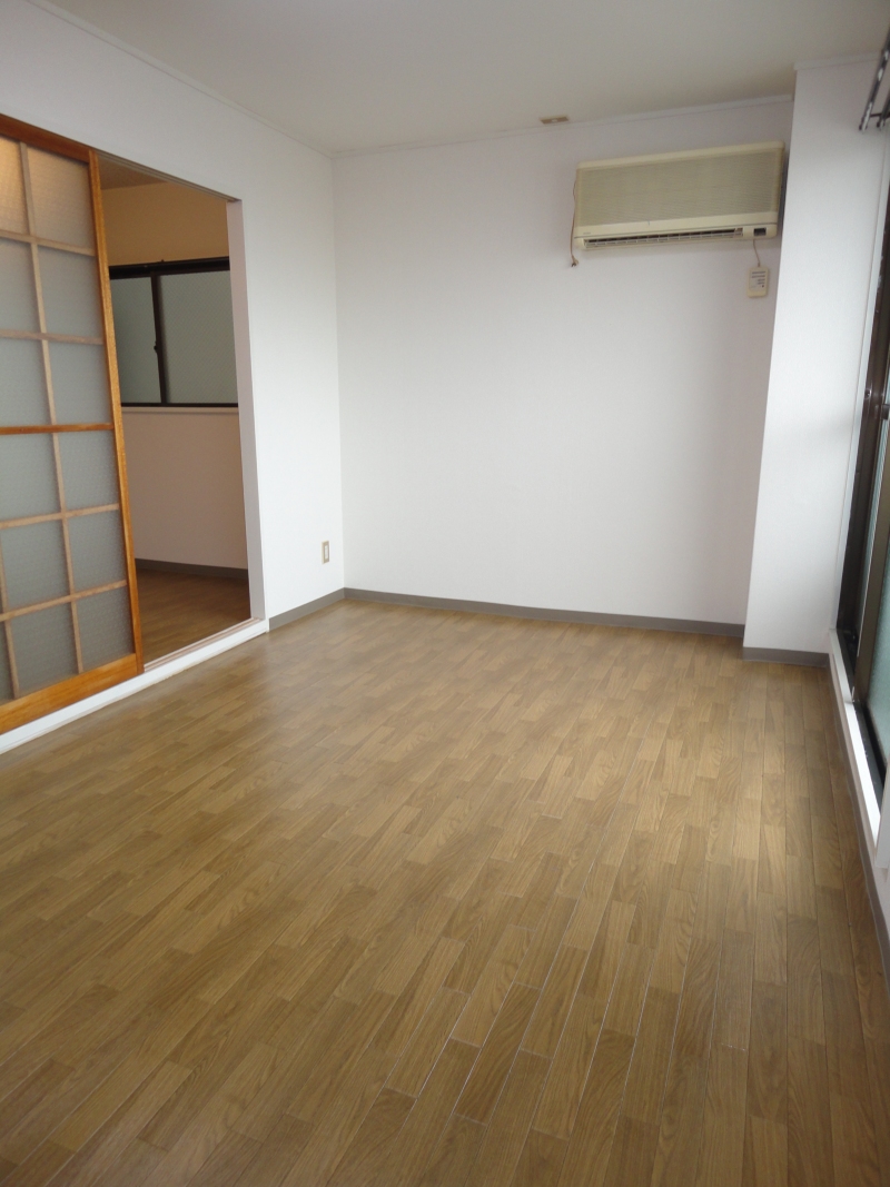 Living and room