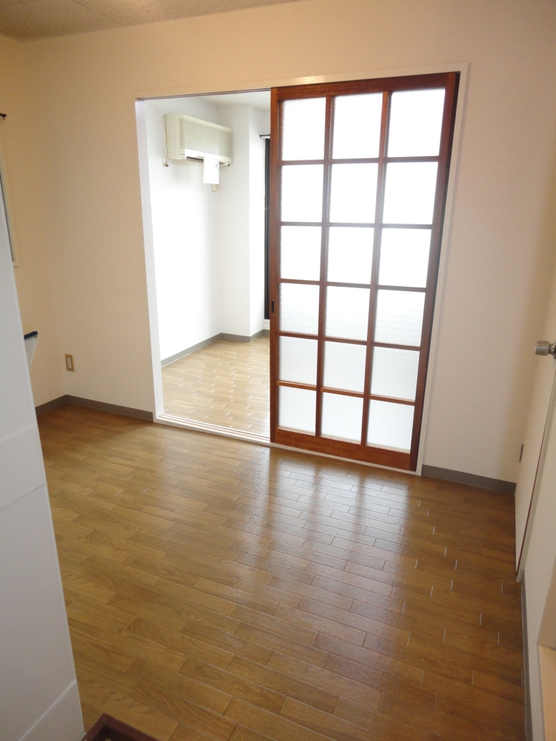Living and room