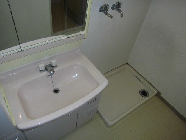 Other room space