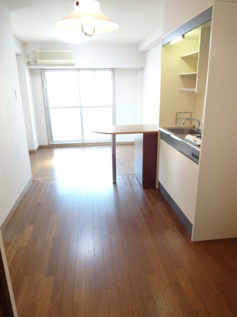 Living and room