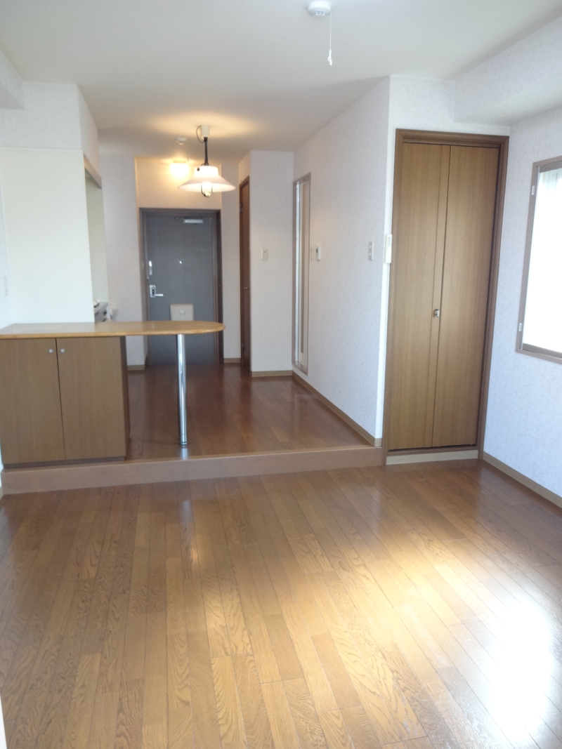 Living and room