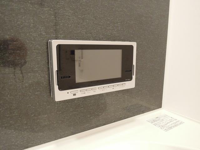 Bathroom. Indoor (January 2013) Shooting