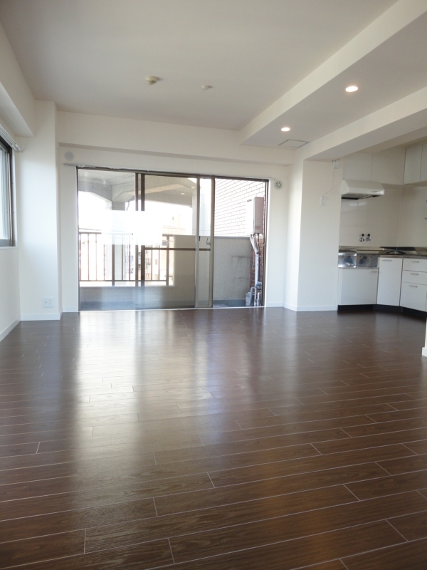 Living and room