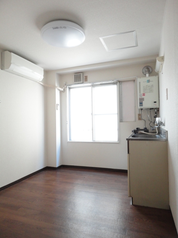 Living and room