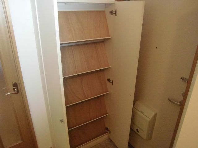 Other room space