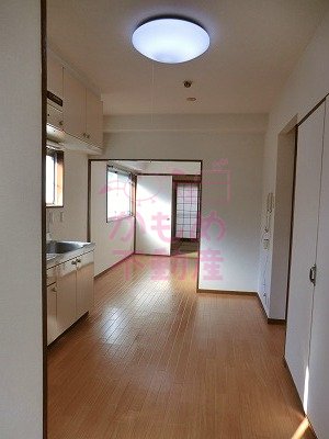 Living and room