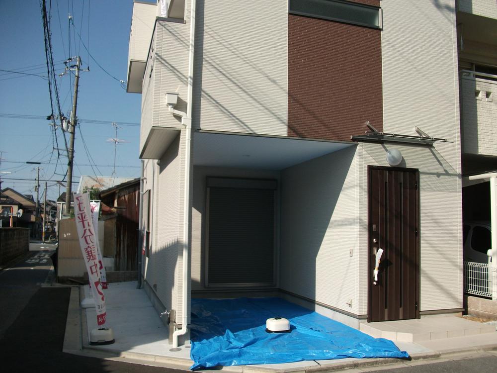 Same specifications photos (appearance). (C Building) same specification