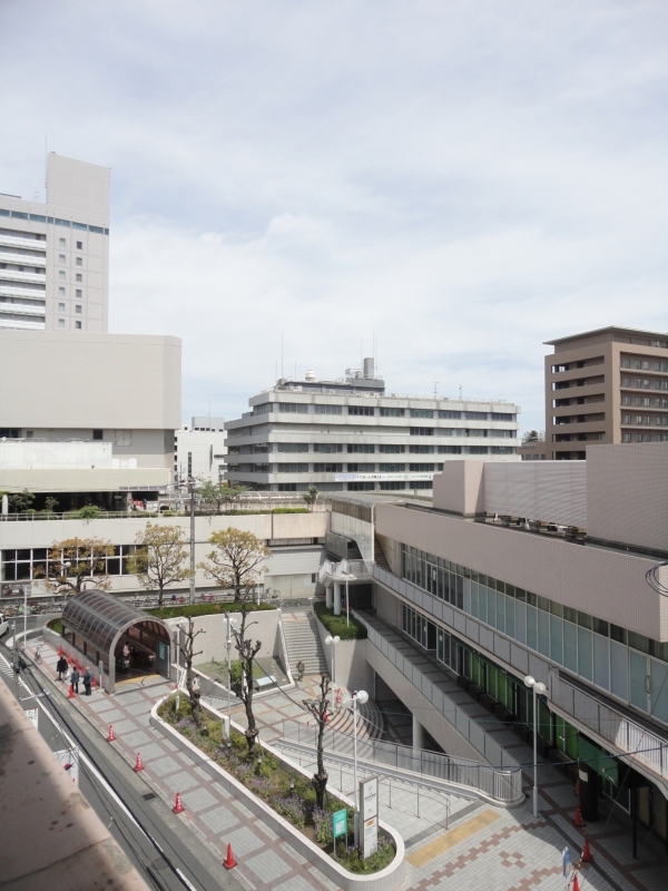 View. It is the entrance of the previous station of eye! !