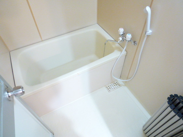 Bath. Renovated is. 