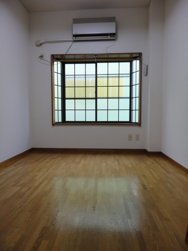 Other room space