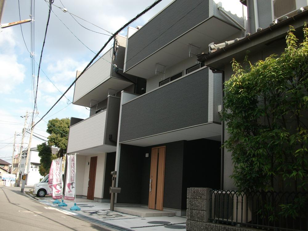 Rendering (appearance). ( B Building) same specification