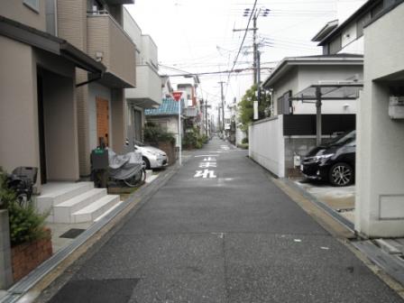 Local photos, including front road. Local (September 2013) Shooting