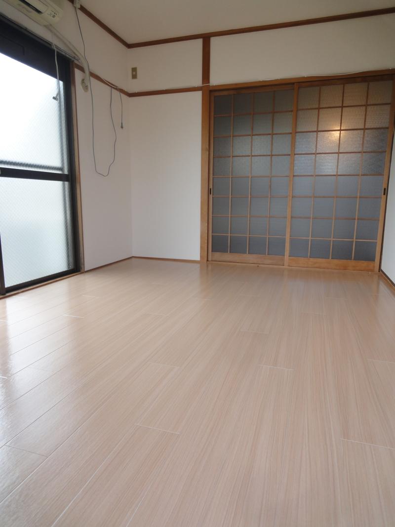 Living and room