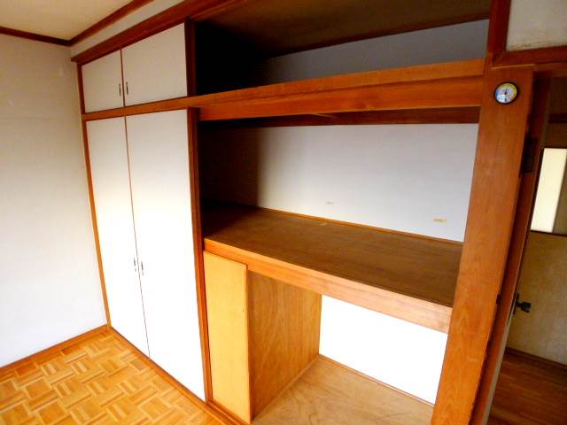 Receipt. Armoire
