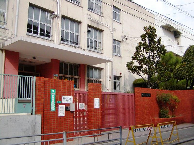 Primary school. Takamatsu Elementary School