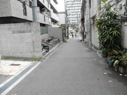 Local photos, including front road. Local (August 2013) Shooting