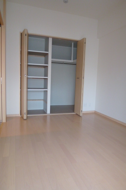 Other room space