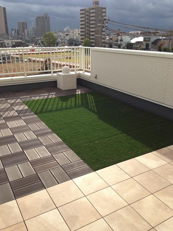 Balcony. Proud of the roof garden! This just wide and use various Sounds fun