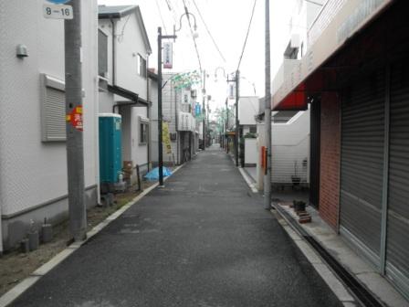 Local photos, including front road. Local (August 2013) Shooting