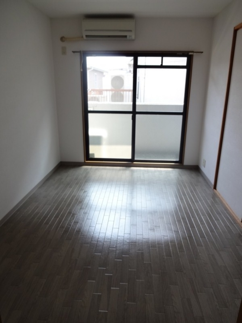 Other room space