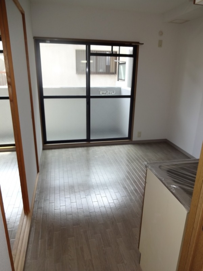 Living and room