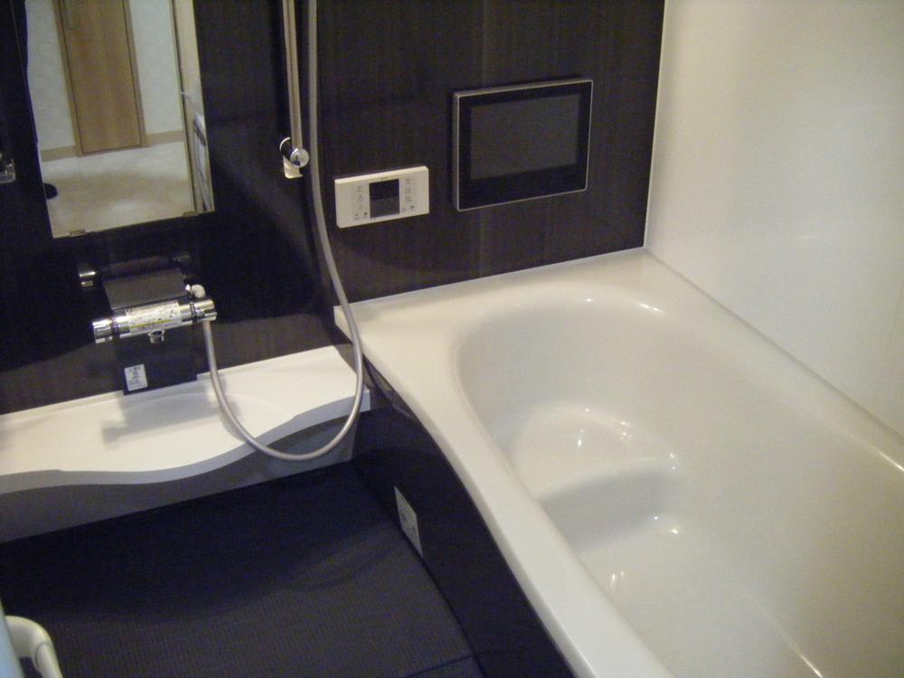 Building plan example (introspection photo). Same specifications bathroom