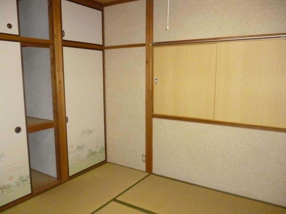 Non-living room. Second floor Japanese-style room (August 2013) Shooting