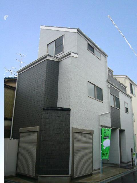 Local appearance photo. Local (April 2013) Shooting