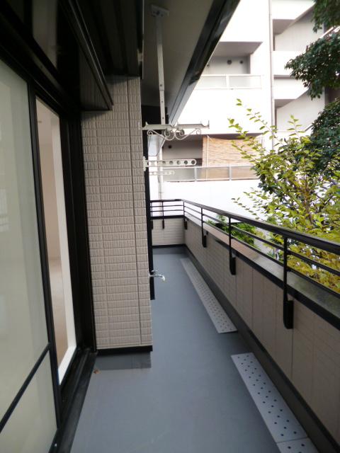 Balcony. Local (12 May 2013) Shooting