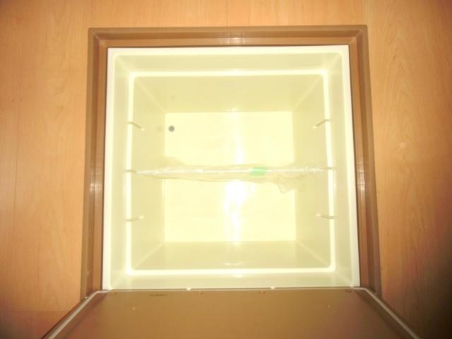 Receipt. There is under-floor storage