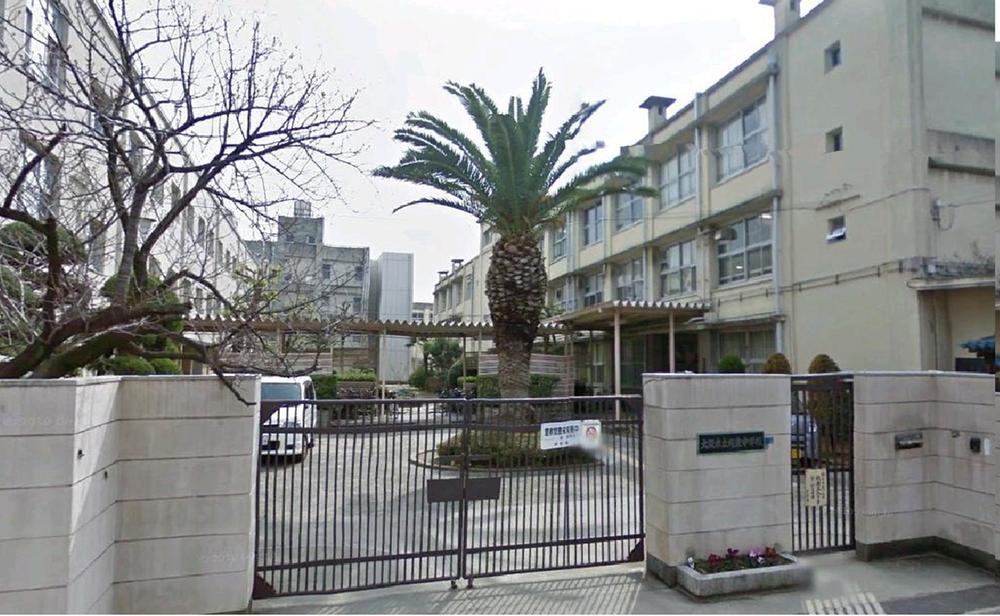 Junior high school. 430m to Osaka Municipal Xudong junior high school